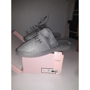 Juicy Couture Kisses Slippers, Women's Size 10, grey NEW MSRP $54.99 shelf181
